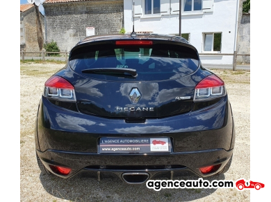 Renault Megane — 5